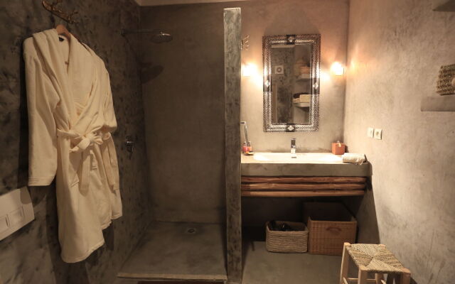 Riad 11 Zitoune