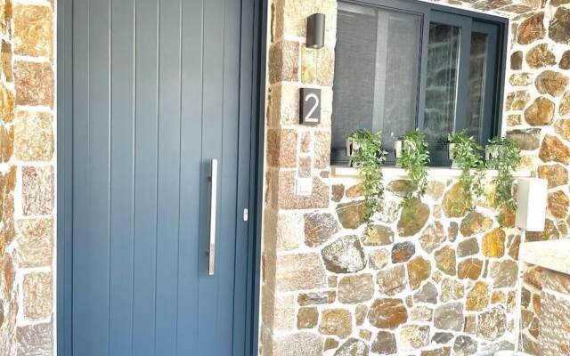 Trocadero Luxury Suites