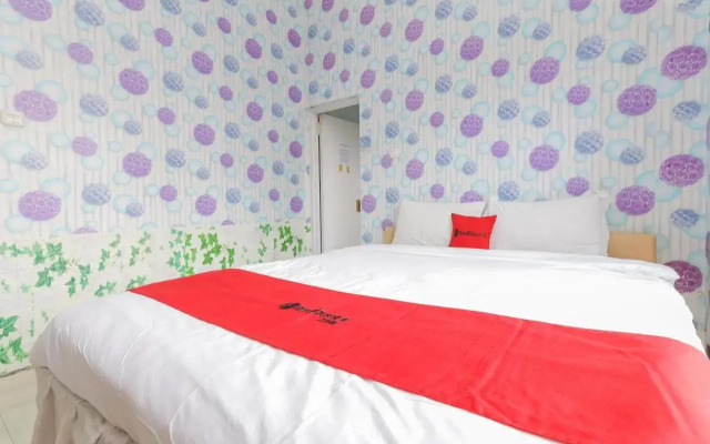 RedDoorz at Villa Puncak Tidar