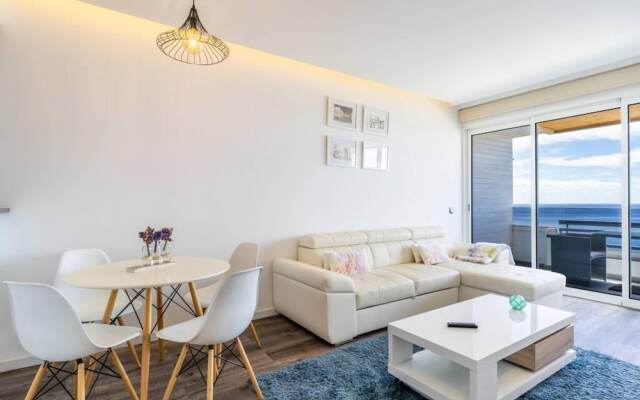 Monumental Apartment 610 Balcony Sea View