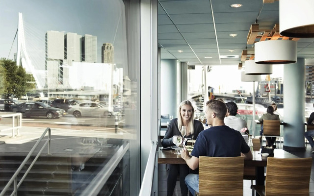 DoubleTree by Hilton Rotterdam Centre Hotel