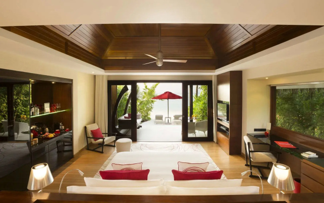 Niyama Private Islands Maldives