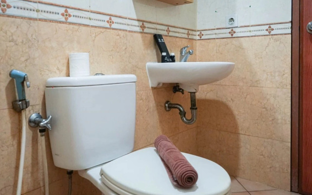 Best Price 3BR Apartment at Mediterania Lagoon Kemayoran By Travelio