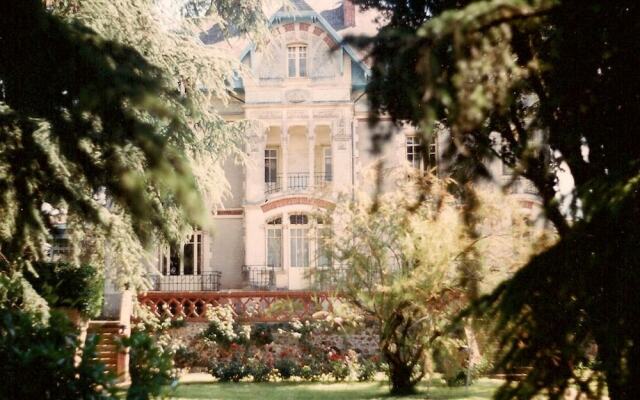 La Villa Bleue de Mauleon