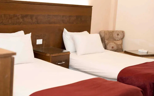 La PLace Hotel