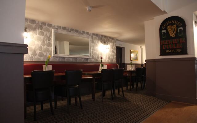 The Alcester Inn