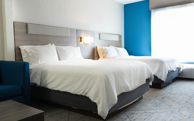Holiday Inn Express & Suites Hiawassee by IHG