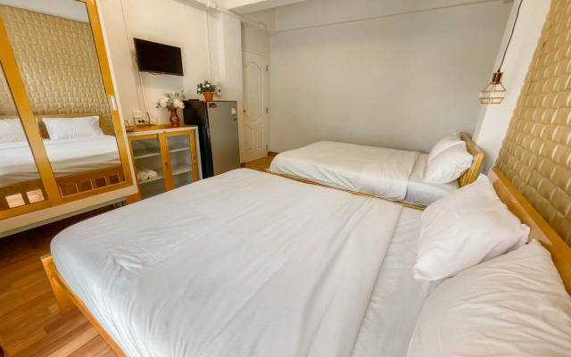 Pranot Apartment & Spa