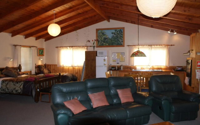 AAA Granary Accommodation
