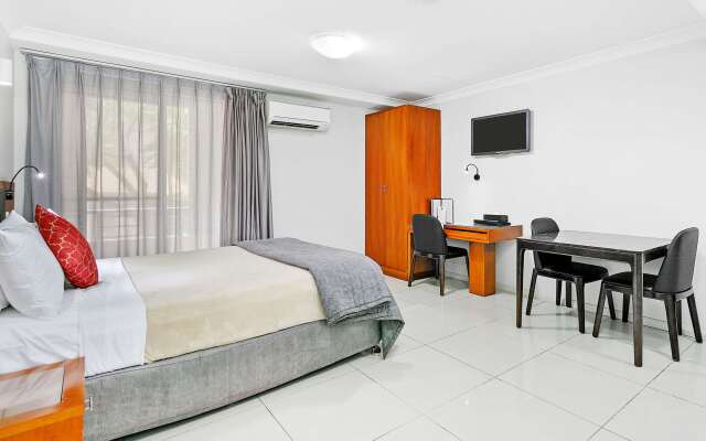 Comfort Inn & Suites Burwood