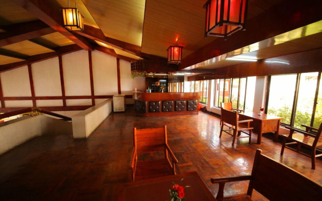 Pipaxi Hotel
