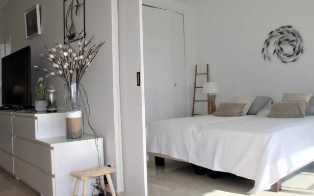 Appartement Villeneuve-Loubet, 2 pièces, 4 personnes - FR-1-252A-36