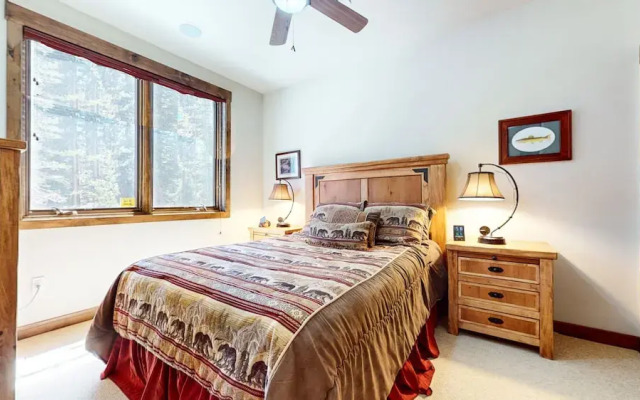 Woodwinds #1303 4 Bedroom Condo by RedAwning