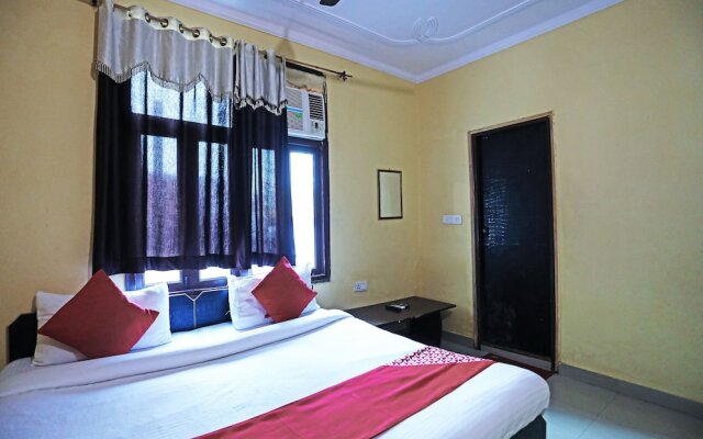 Oyo 44396 Mugdal Rishi Dham