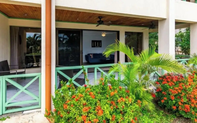 Marina Resort 502