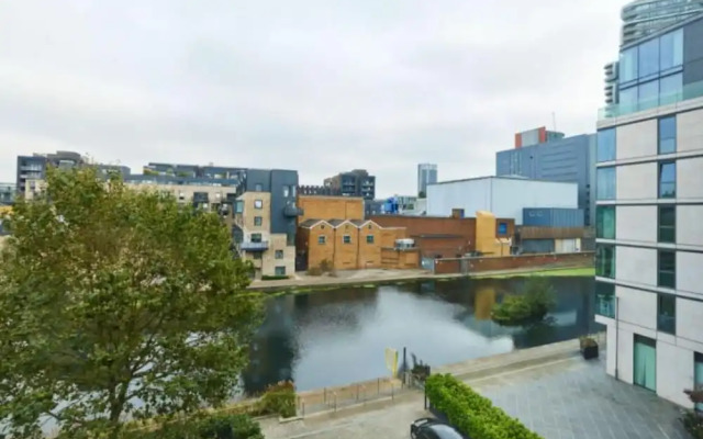 The Graham Park Hideout - Breathtaking 2bdr Flat With Balcony