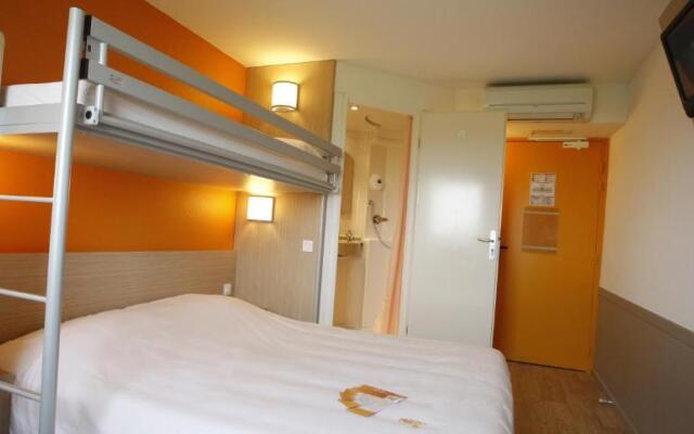 Sweet and Smart Hotel