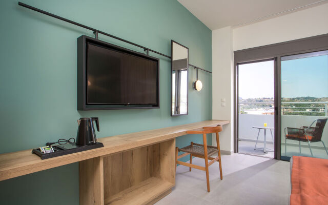 Mazoren Art Hotel