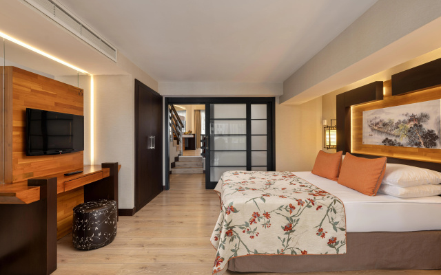 Limak Lara De Luxe Hotel and Resort - Image 4