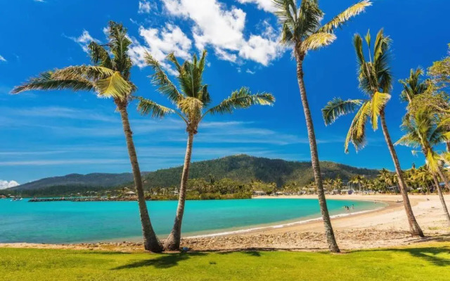 Ocean View 33A Studio Pool Ocean View WIFI