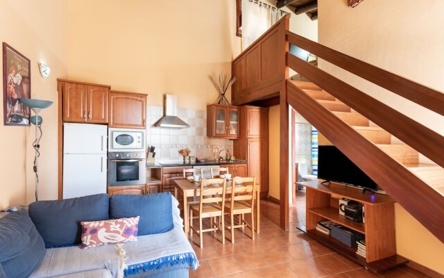 HomeLike Charming Rustic House El Pinar