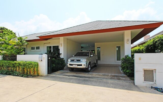 Rossawan Pool Villa