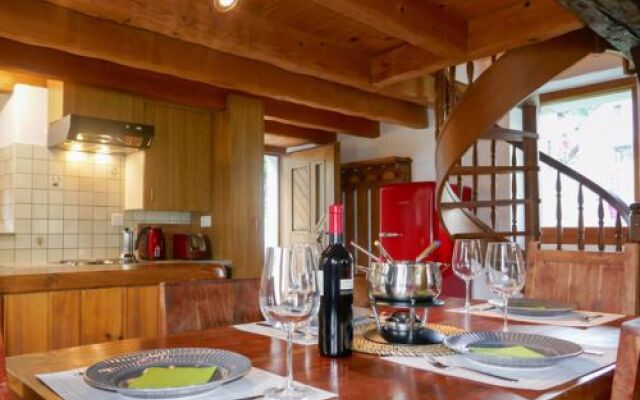 House Lisca Leontica