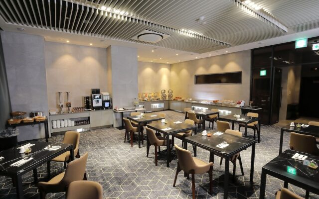 Orchid Hotel