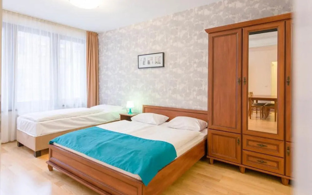 Mango Aparthotel