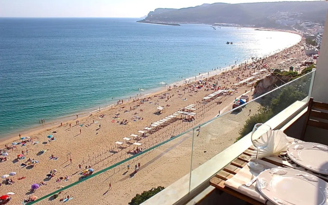 Akisol Sesimbra Beach II