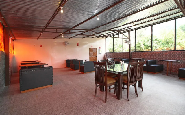 OYO 3828 Hotel Ashok