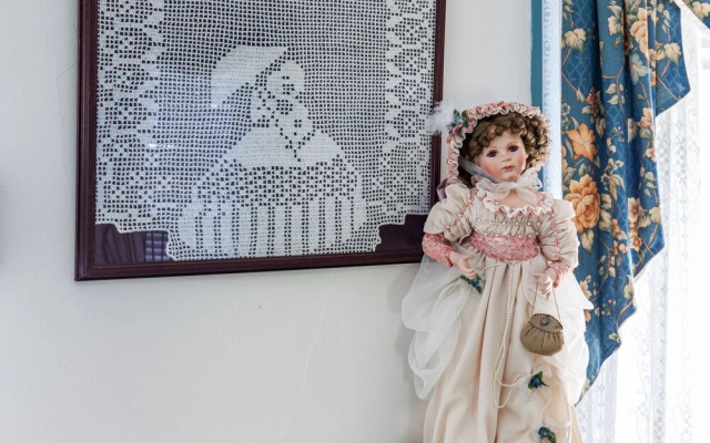 Antoinette's Apartments & Suites