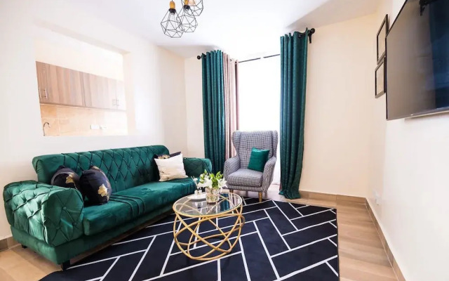 Lux Suites Coralway Apartment Langata
