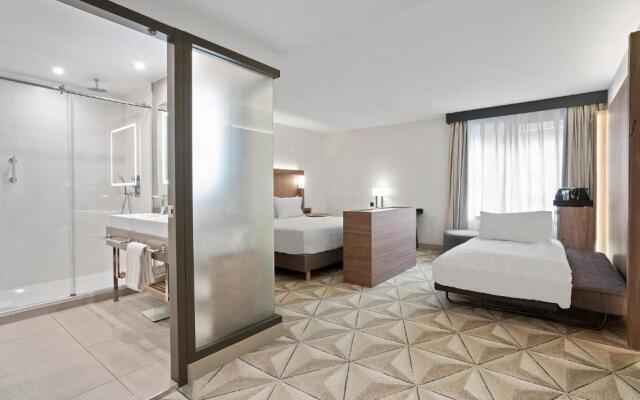 Courtyard by Marriott Paris Porte de Versailles