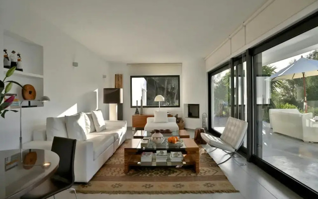 Villa With Outdoor Area