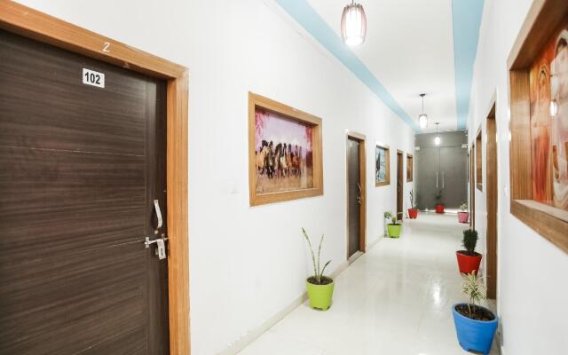 OYO 68714 Pushp Vatika