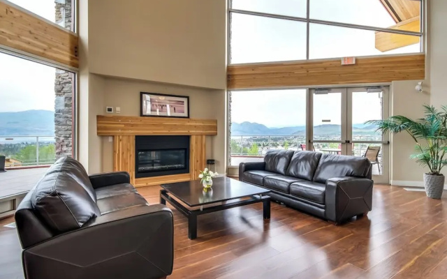 Top Floor Lake View Condo at Copper Sky