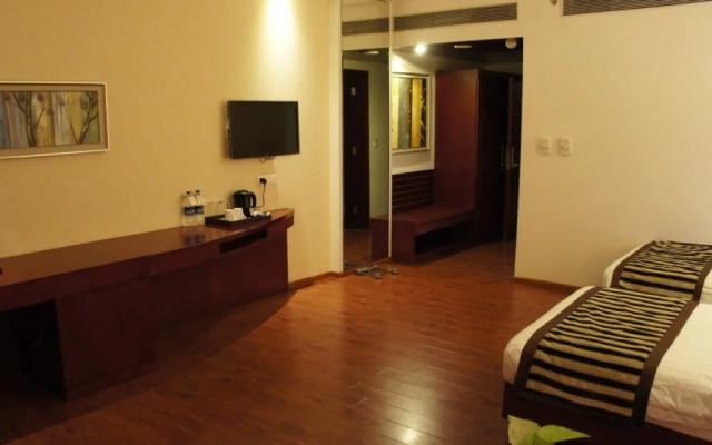 Bravura Gold Resort