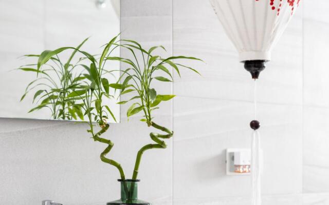 Home2Book Design Asian Sabina, Heated Pool & View