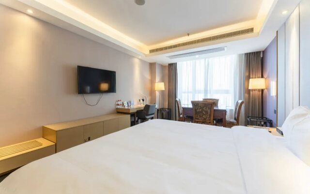 Lavande Hotel Qijiang High-speed Railway Station