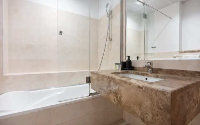 Spacious 1BR Haven for 2 in Al Barsha - Apartment in ดูไบ - Photo 4