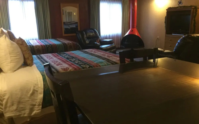 Sitzmark Chalet Inn