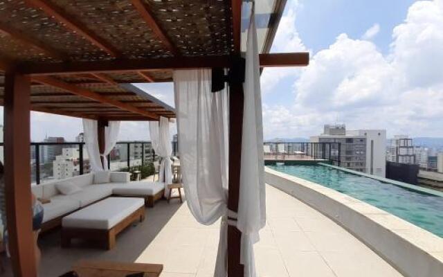 Roof Top Bela Cintra Residence