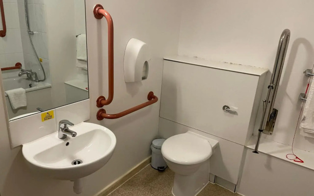 Premier Inn Warrington South