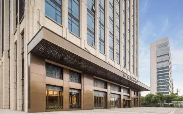 Crystal Hotel Suzhou East Station