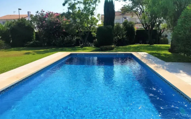 Beach In Cambrils Villa With Private Pool
