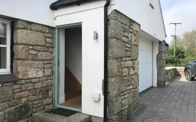 Immaculate Studio Apartment Just Outside Penzance