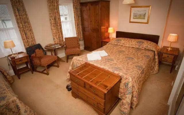 Royal Oak Hotel