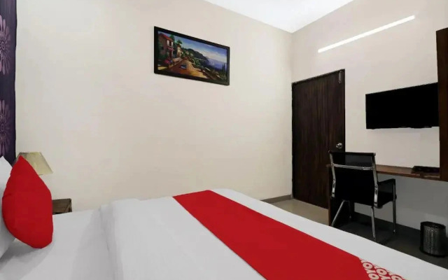 Hotel Sangeet by OYO Rooms