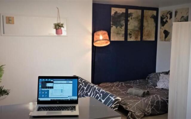 STUDIO 12 calme à Valadon